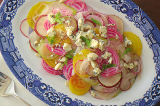 shaved-pear-and-vegetable-salad-with-blue-cheese